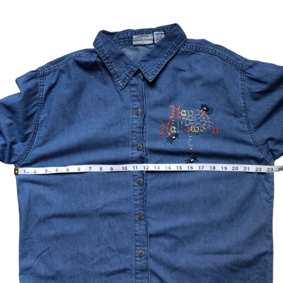 Vintage Halloween Denim Button Up Shirt Embroidered Spiders Grandmacore XL FLAW - Picture 12 of 13